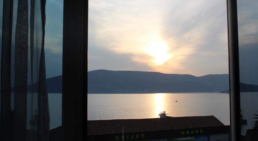 Tazex Apartments Herceg Novi Room photo